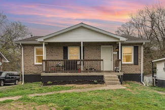 519 9th St, Clarksville, TN 37040