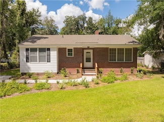2002 Roper St, Beaufort, SC 29902