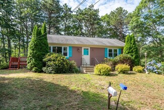30 Rice Ave, Pocasset, MA 02559