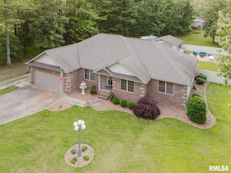 407 Margaret Dr, Herrin, IL 62948