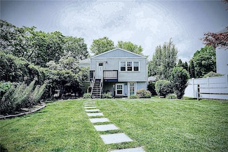 684 Elizabeth St, Bridgeville, PA 15017