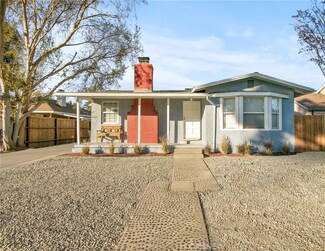 22041 Runnymede St, Canoga Park, CA 91303