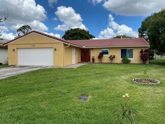10804 Waterford Ct, Orlando, FL 32821