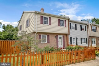2821 Banks Ct, Dumfries, VA 22026