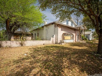 1907 W Woodlawn Ave, San Antonio, TX 78201
