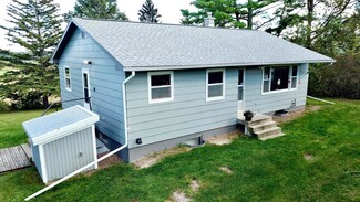 25072 450th St, Leonard, MN 56652