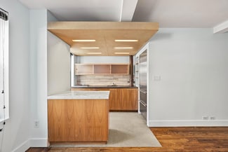 300 W 23rd St Unit 2K, New York, NY 10011