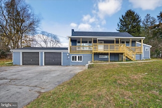 5960 Clover Rd, Harrisburg, PA 17112