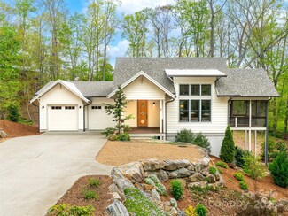 9 La Grange Dr, Asheville, NC 28805