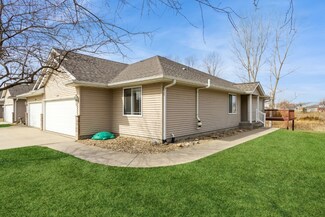 2296 Tallgrass Dr, Marion, IA 52302