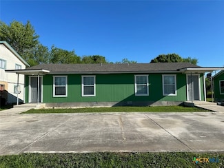 1146 Magnolia, Seguin, TX 78155