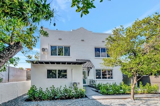 1260 SW 4th St Unit 1, Miami, FL 33135