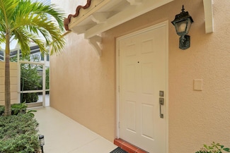 18 Tall Oaks Cir, Jupiter, FL 33469