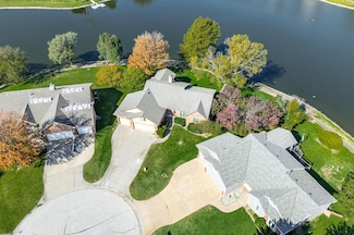 2225 N Sandplum Ct, Wichita, KS 67205