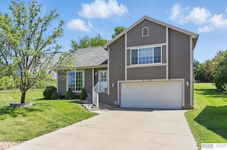 5135 N 159th Cir, Omaha, NE 68116