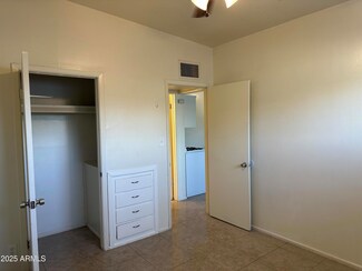 903 S Mariana St Unit B, Tempe, AZ 85281