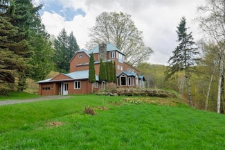 1605 Kingdom Rd, Vershire, VT 05079