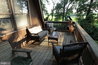 7708 Dollyhyde Rd, Mount Airy, MD 21771
