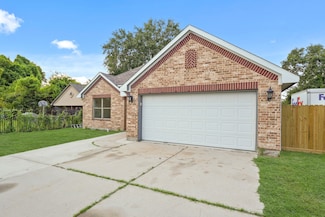 2604 Areba St, Houston, TX 77091