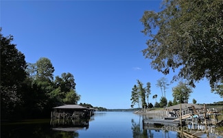 4559 1st St NW, Hickory, NC 28601