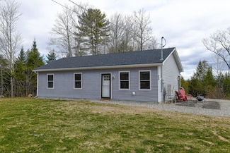 151 Middle Ridge Rd, Bridgton, ME 04009