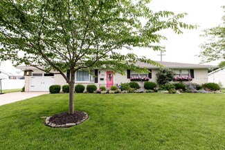 305 Impala Dr, Mascoutah, IL 62258