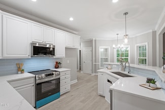 22 Carlton St, Clayton, NC 27520