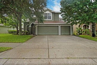11226 Oyster Bay Cir, New Port Richey, FL 34654