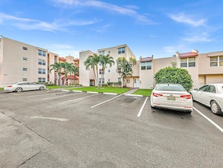 9451 Evergreen Place Unit 104, Davie, FL 33324