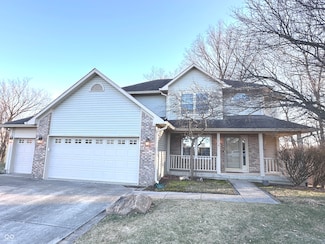 632 Middleham Cir, Beech Grove, IN 46107