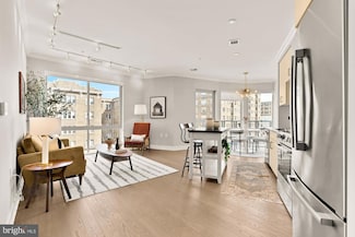 2550 17th St NW Unit 414, Washington, DC 20009