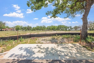 1005 W Travis St Unit 5, Fredericksburg, TX 78624