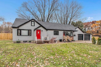 58489 County Road 9, Elkhart, IN 46517