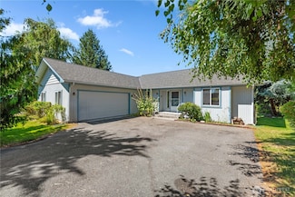 40 McLallen Ln, Manson, WA 98831