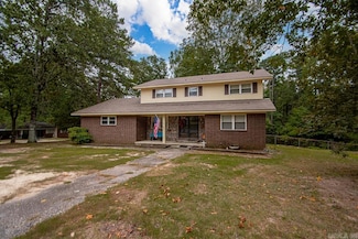 285 Pinewood Dr, Malvern, AR 72104