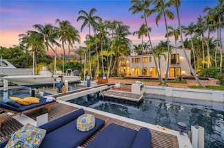 6065 Pine Tree Dr, Miami Beach, FL 33140