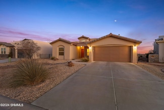 8223 Degas Dr, Las Cruces, NM 88007
