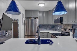 301 N Pine Island Rd Unit 101, Plantation, FL 33324