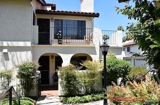 4210 Porte de Palmas Unit 32, San Diego, CA 92122