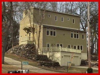W8991 Ripley Rd, Cambridge, WI 53523