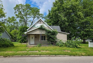 722 N Main St, Sullivan, IN 47882
