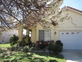 544 Cumbre Ct, San Jacinto, CA 92583