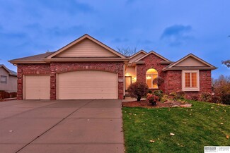17321 Emmet St, Omaha, NE 68116