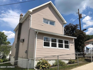 834 E Northampton St, Wilkes Barre, PA 18702