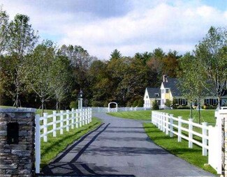 6 Lantern Ln, Wrentham, MA 02093