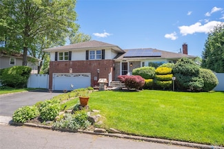 2544 New York Ave, Melville, NY 11747