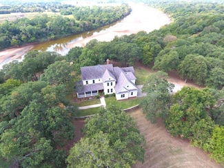2303 S Harmony Rd, Yale, OK 74085
