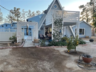6171 Whispering Sands Dr, Las Vegas, NV 89131