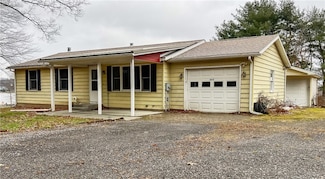 903 Ottawa Trail, Mercer, PA 16137
