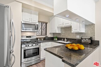 8114 Manitoba St Unit 106, Playa Del Rey, CA 90293
